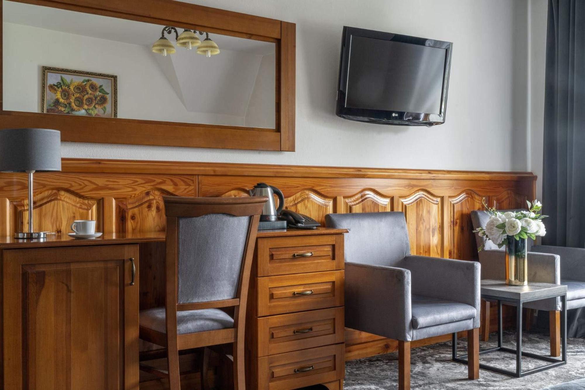 مورزاسيخله Sadelski Dwor Medical & Spa المظهر الخارجي الصورة